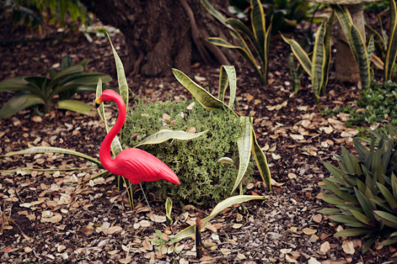 vintage-garden-wedding-flamingo