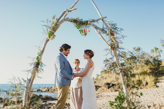 Relaxed beach wedding Agnes Waters 14