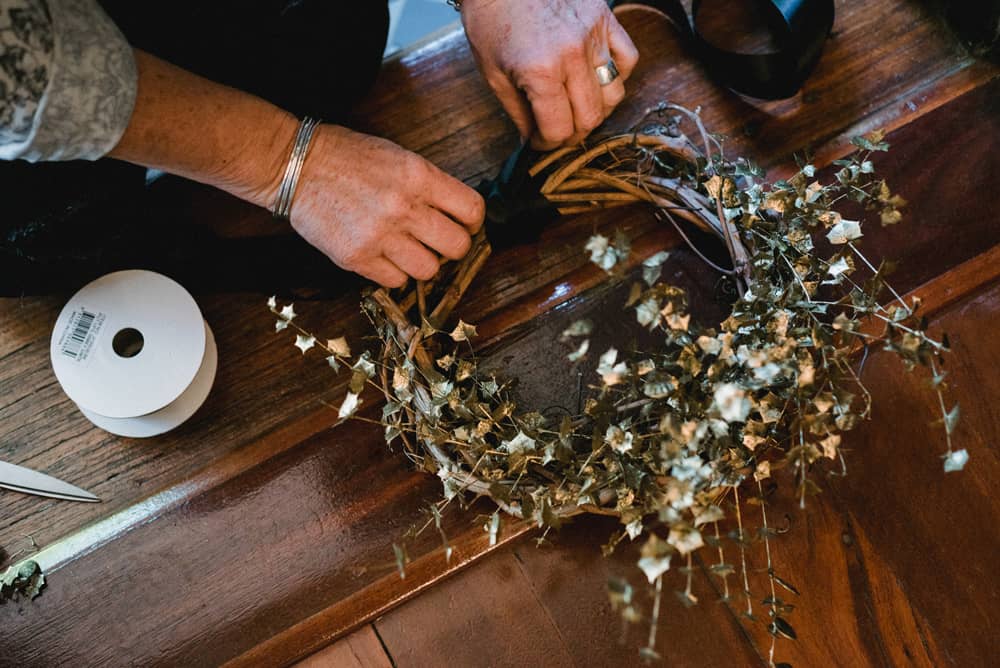 DIY Christmas wreath with dried flowers and wheat for an Australian Christmas