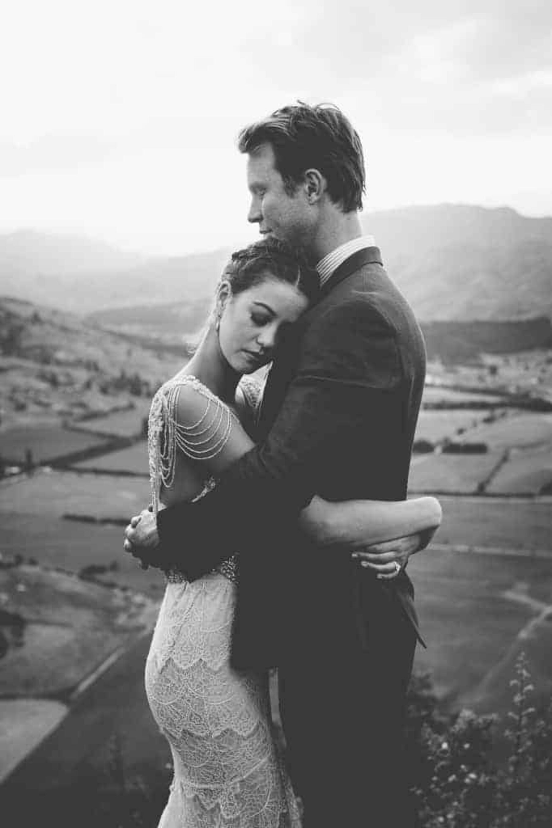 WIn a Wanaka New Zealand helicopter wedding valued at over $24,000!