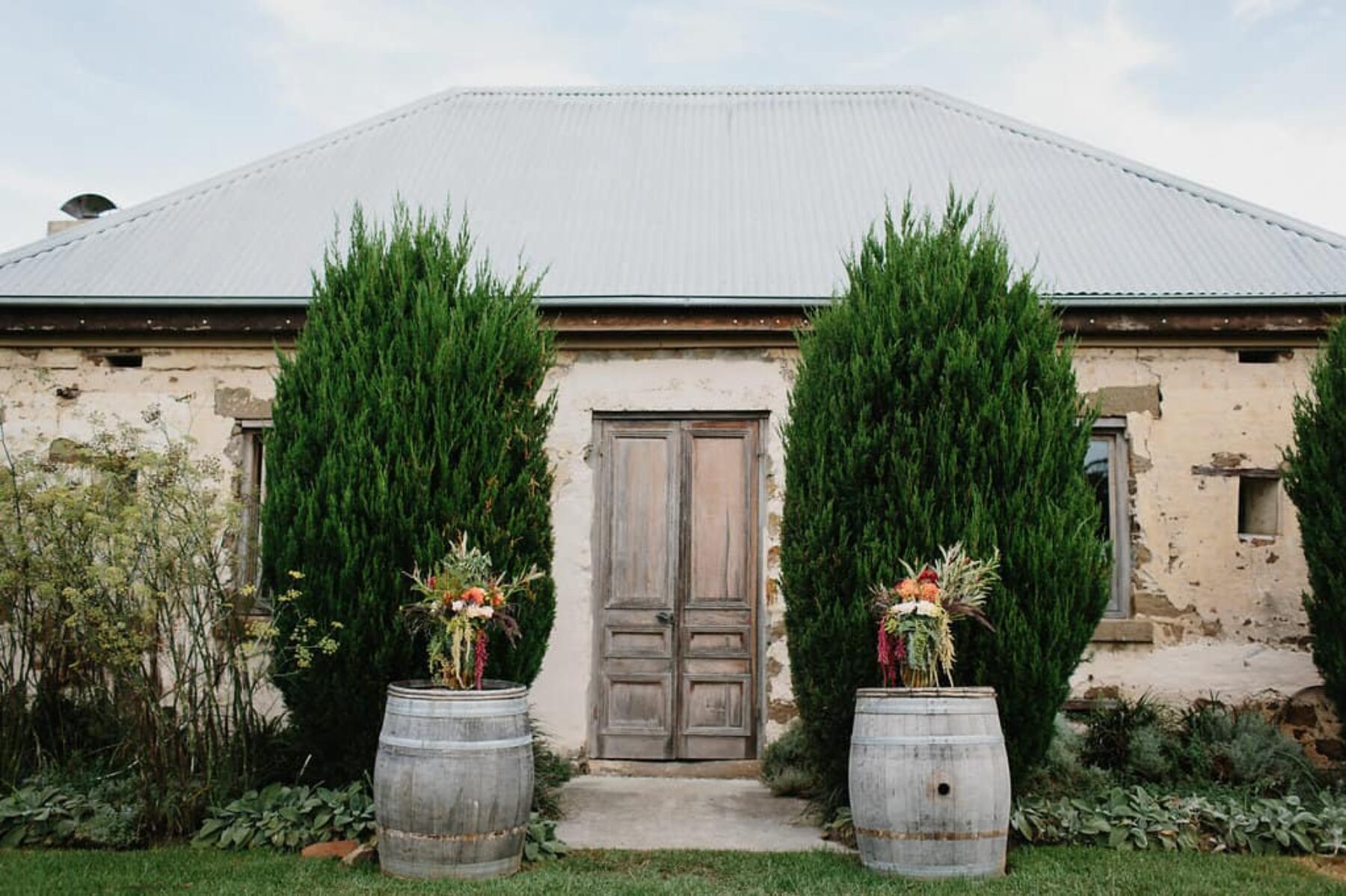 Autumn weddng at Cupitt's Winery Ulladulla / Photography by Jimmy Raper