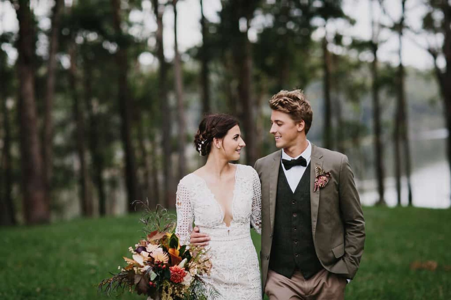 Autumn weddng at Cupitt's Winery Ulladulla / Photography by Jimmy Raper