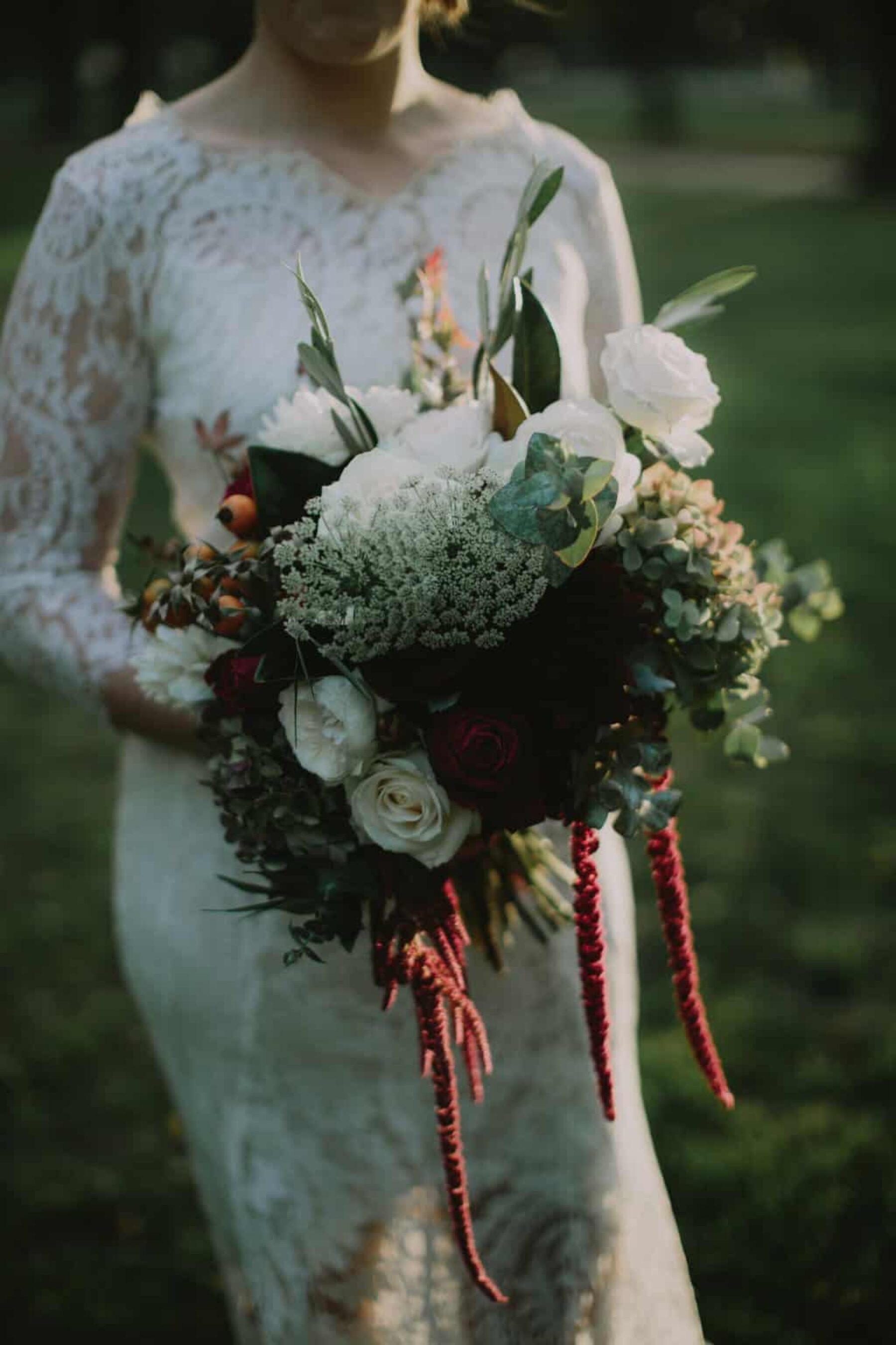 moody unstructured bouquet