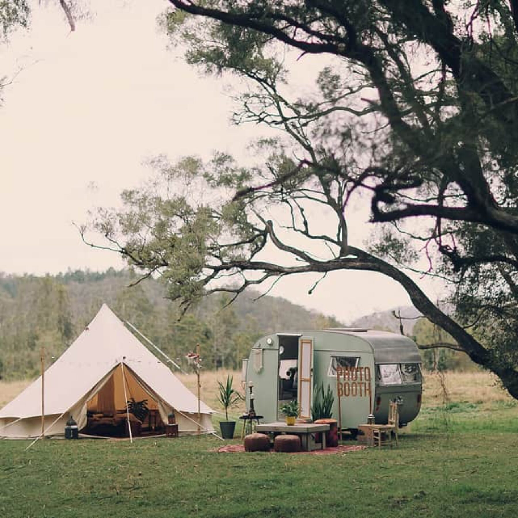 Intimte glamping elopement in the Gold Coast Hinterland