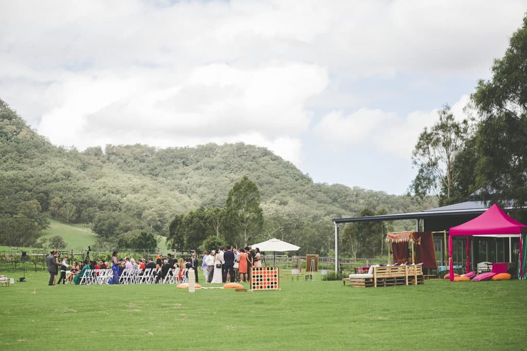 melross farm wedding in Kangaroo Valley - photography by Athena Grace