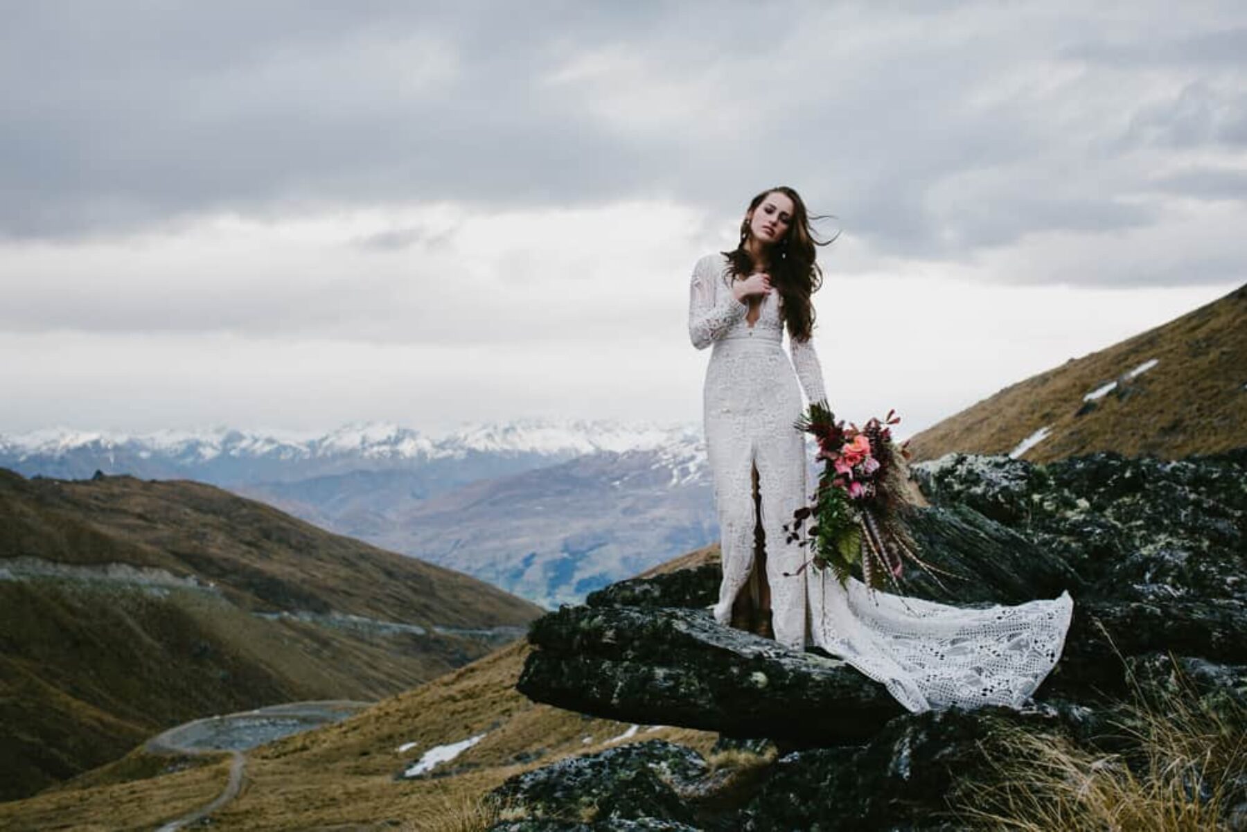 boho mountain wedding - photography by Bonnie Jenkins