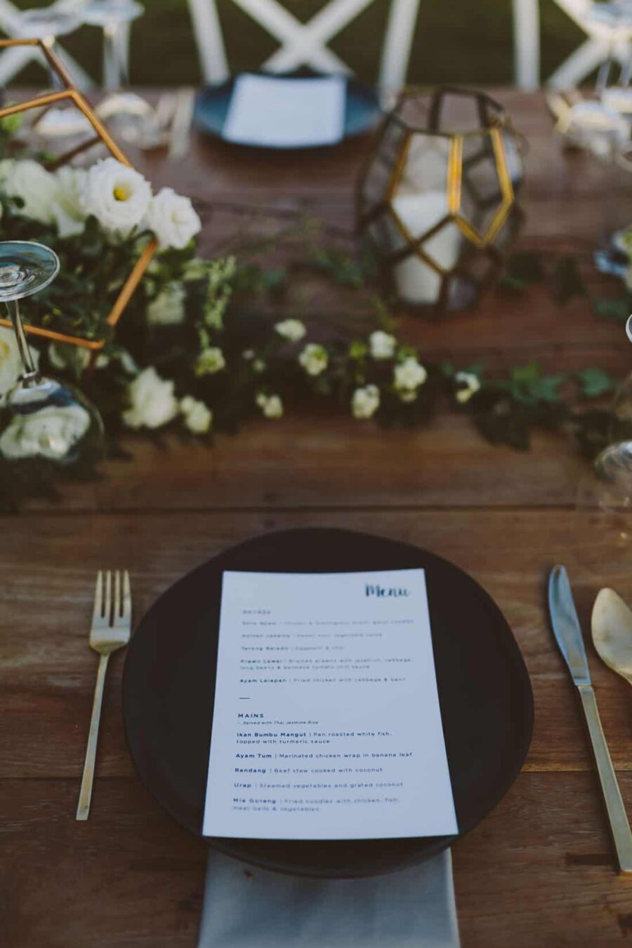 rustic gilded table setting