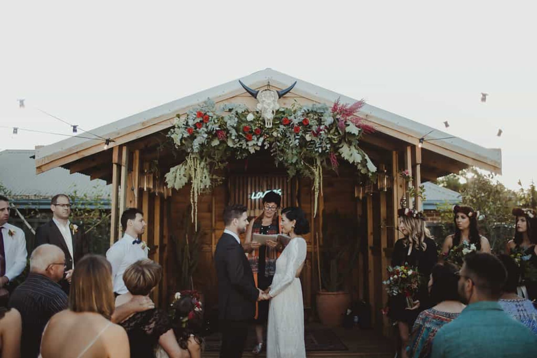 surprise backyard wedding by Nectarine Photography