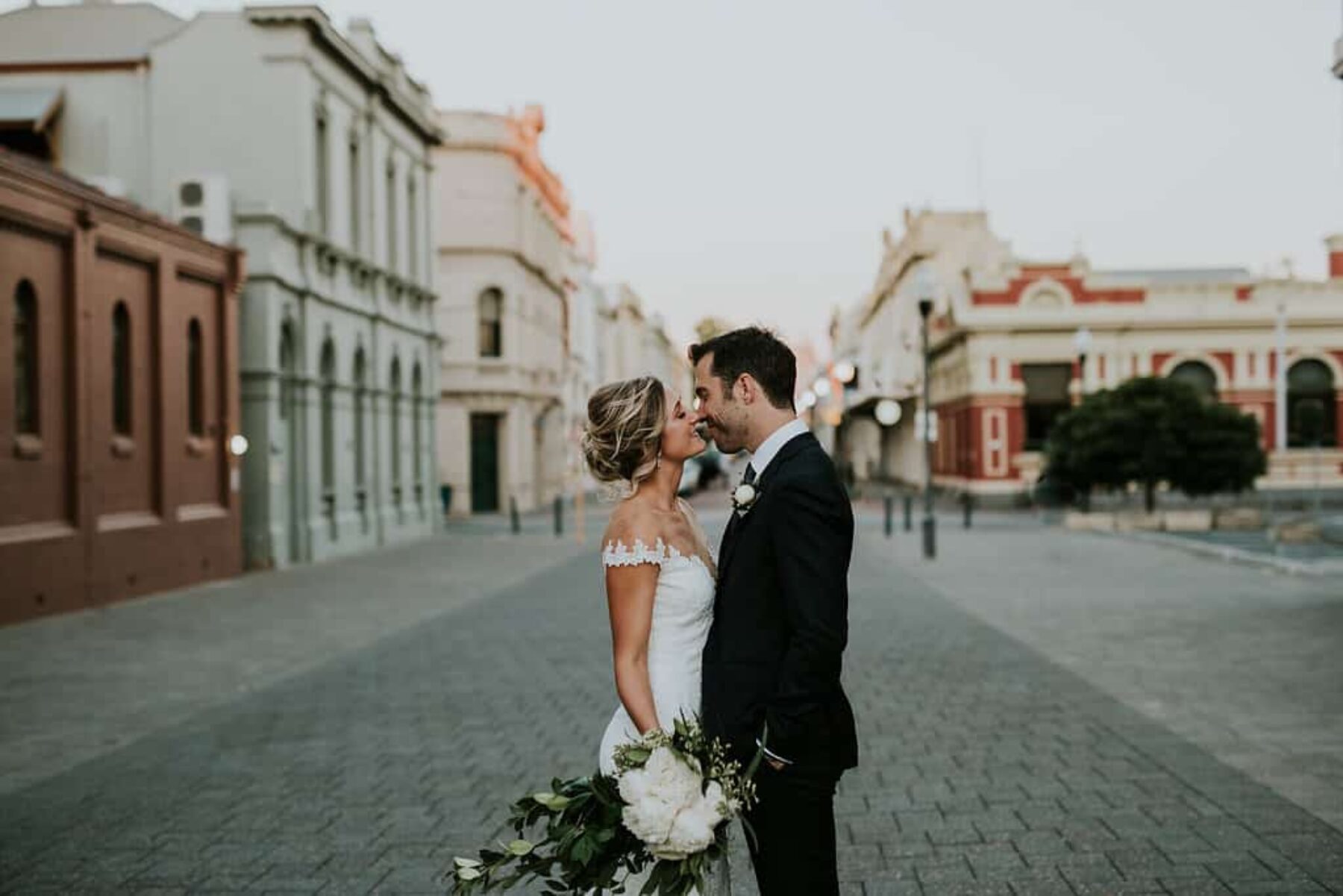 Industrial Fremantle wedding at PSAS - Liz Jorquera Photography