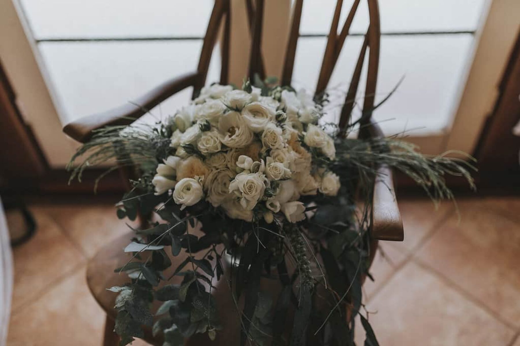 unstructured green and white bouquet