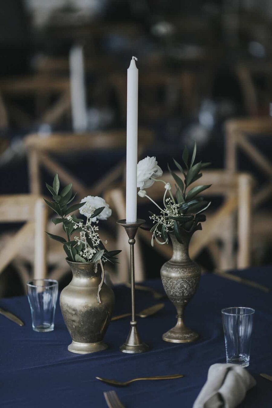 navy and bronze tablescape