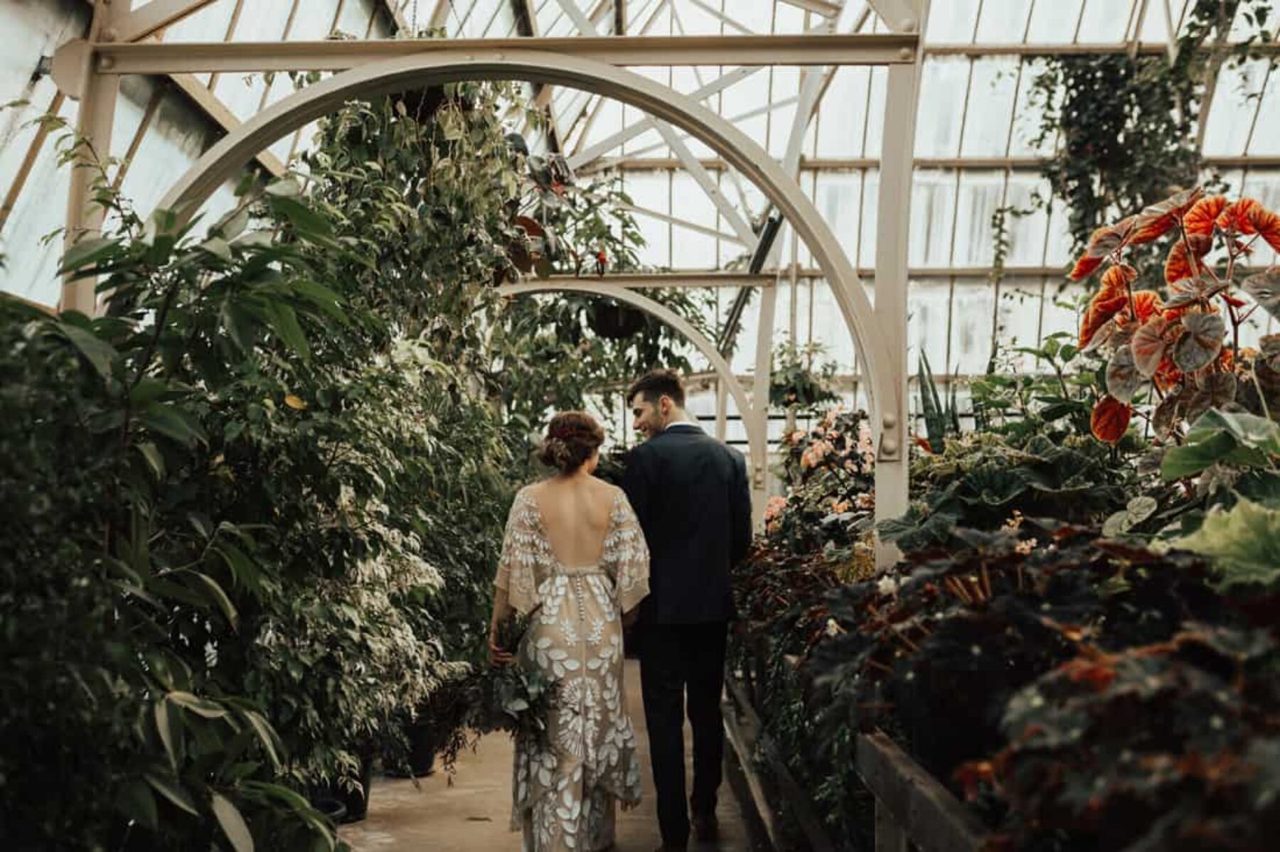 botanical winter wedding in Christchurch NZ