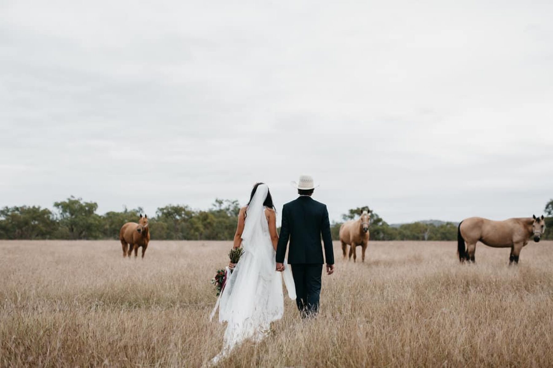 Glam cattle station wedding, Townsville QLD - Photography by SB Creative Co