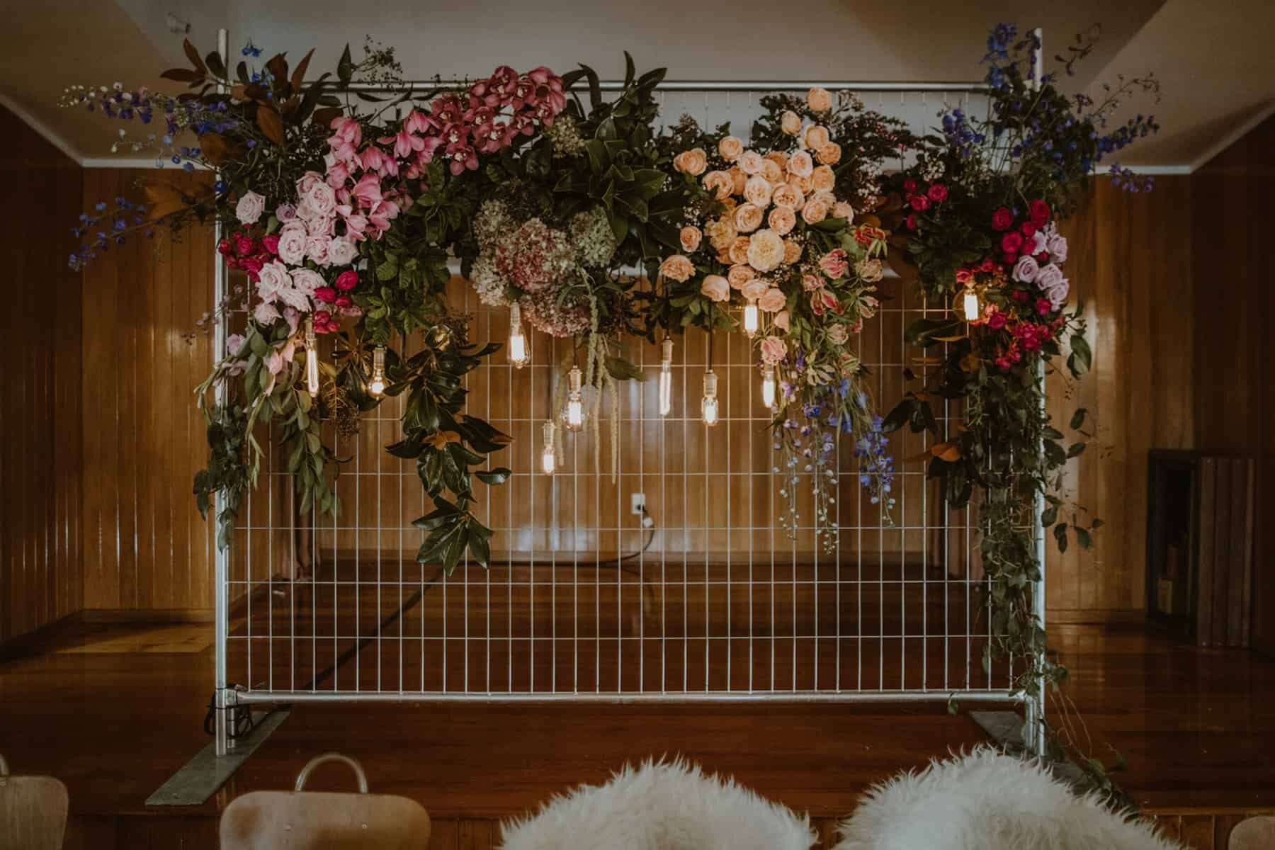 bridal table floral mesh screen backdrop