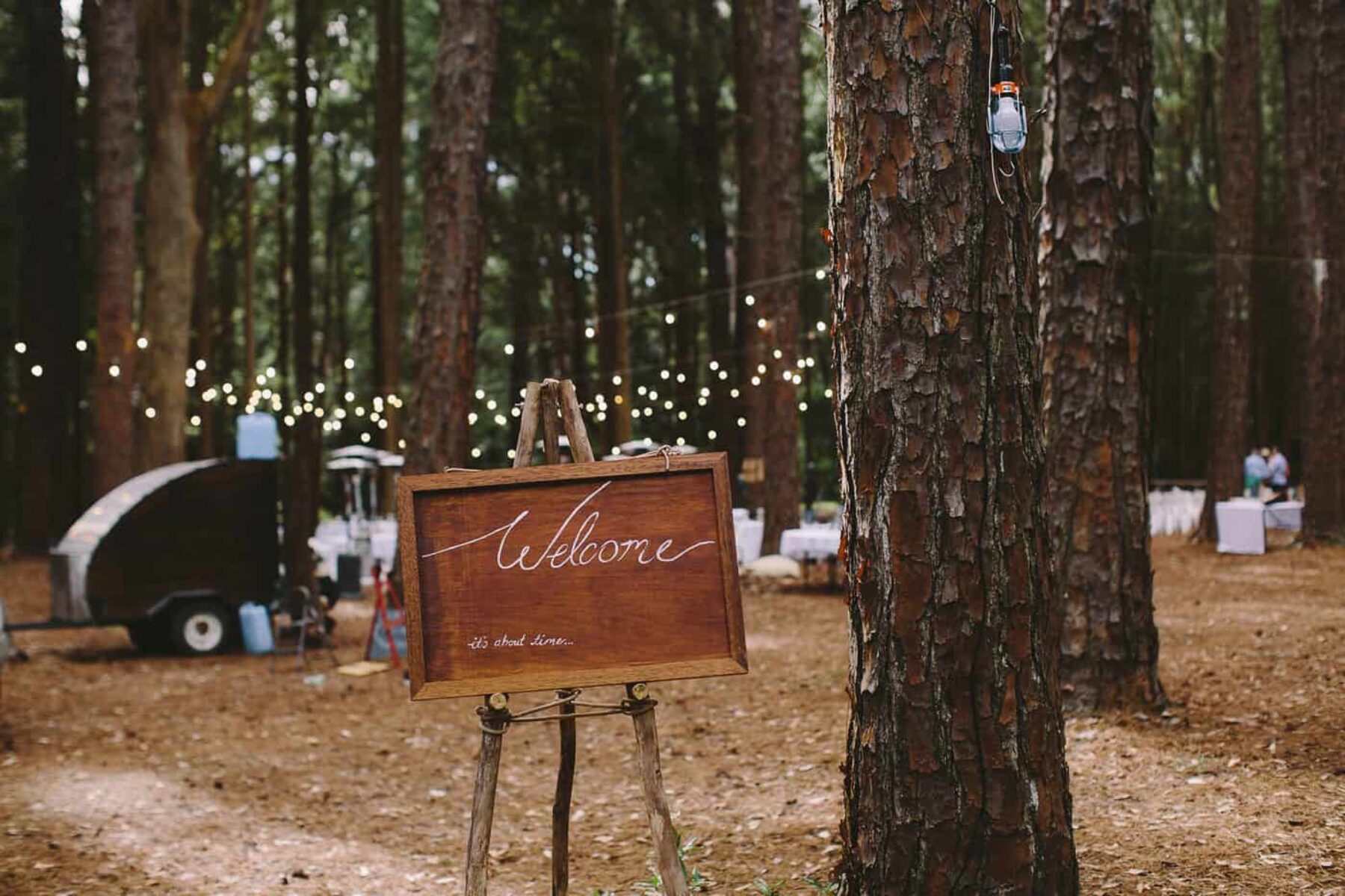 timber wedding welcome sign