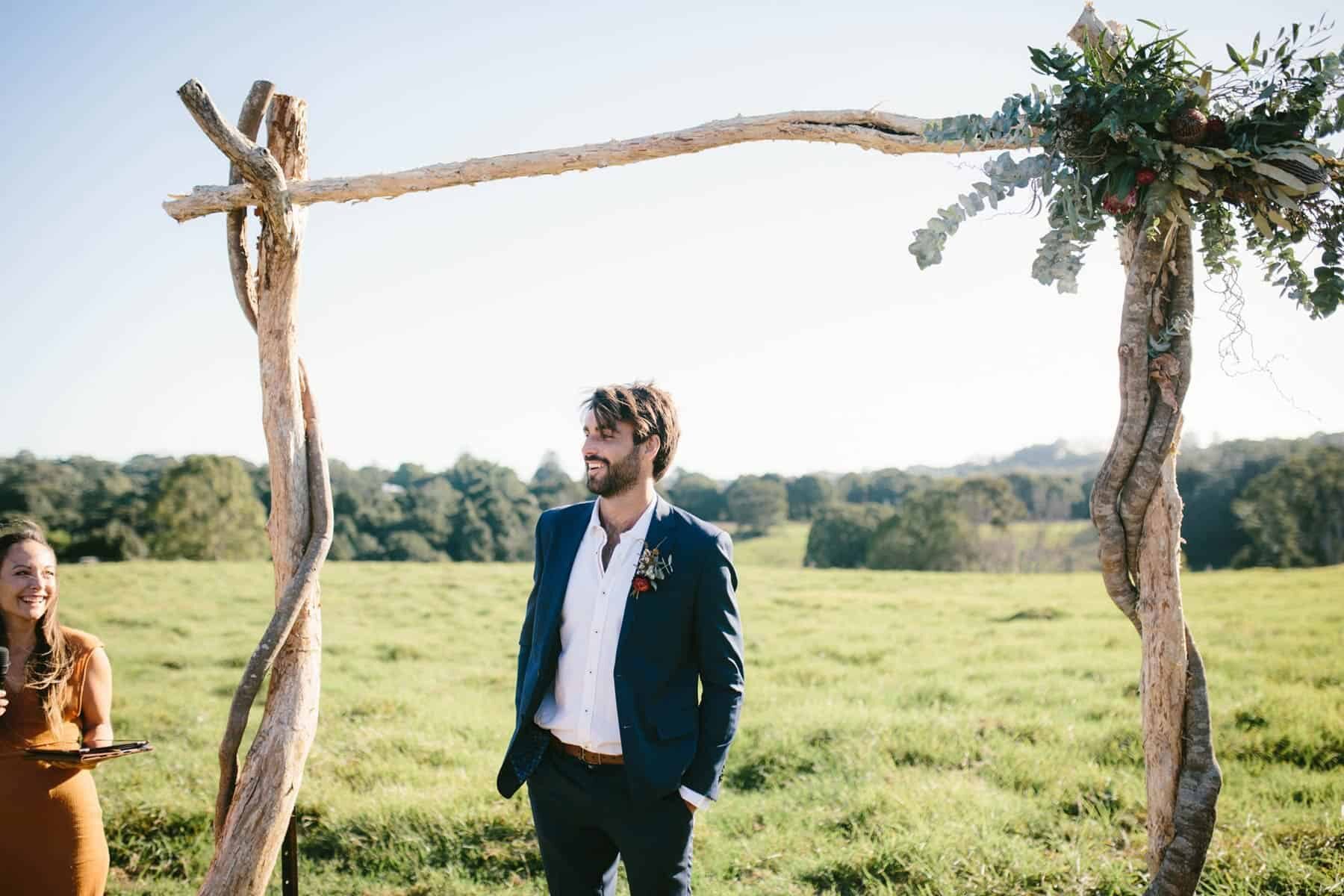 chilled paddock wedding in the Byron Bay hinterland
