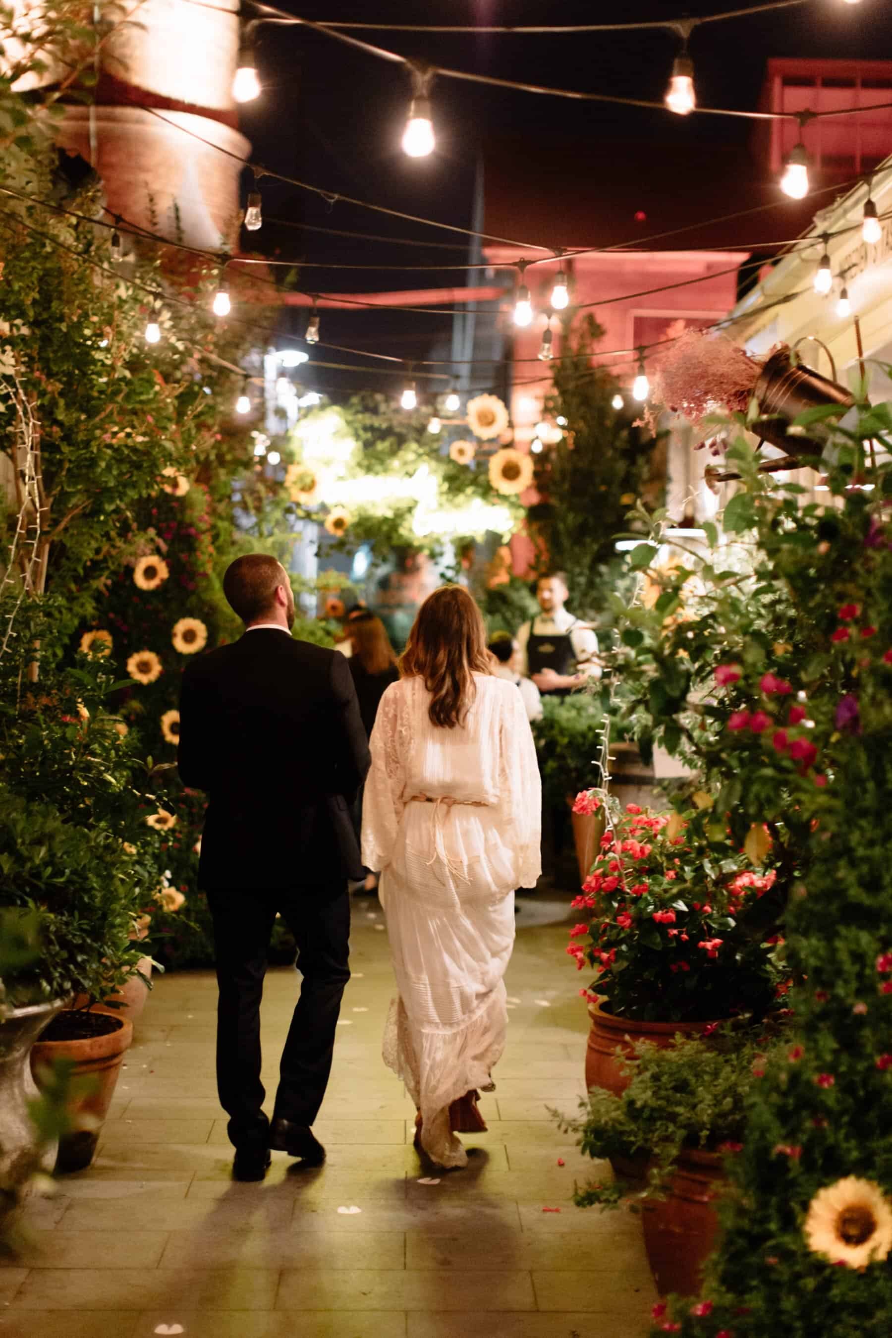 Surprise twilight wedding at The Grounds of Alexandria, Sydney / Photography by Matt Godkin