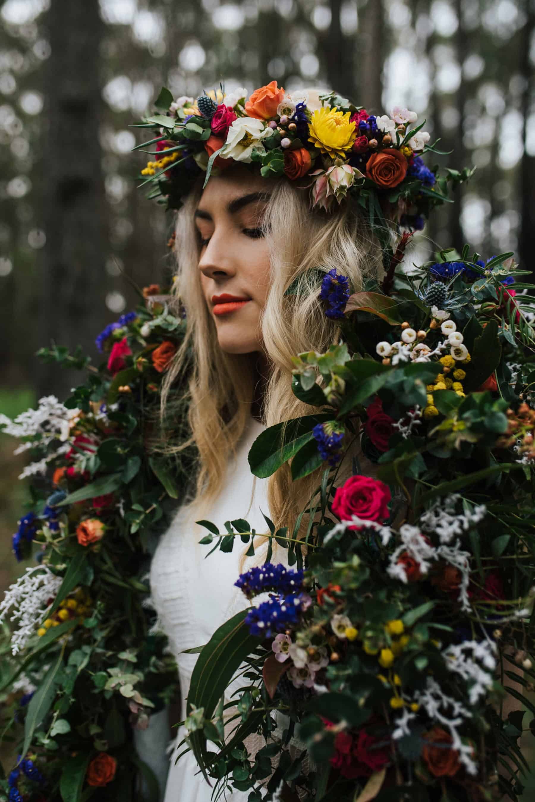 Best of 2018: bouquets. colourful flower crown