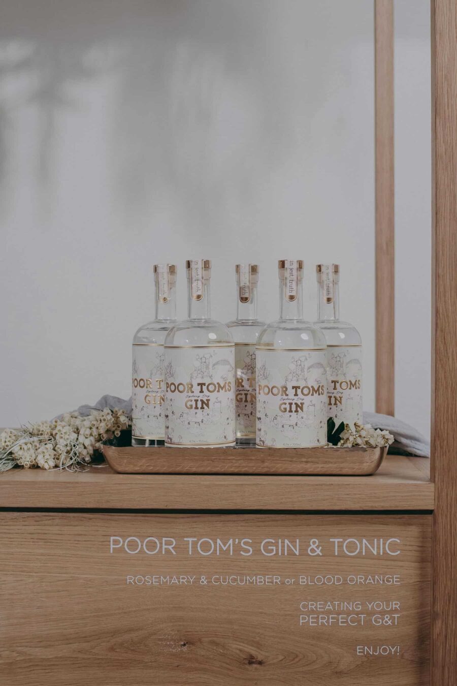 modern gin alcohol packaging