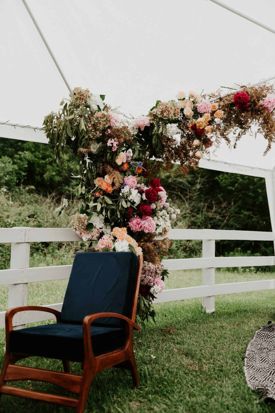 flower-filled wedding at Wyong Creek Hall, Hunter Valley