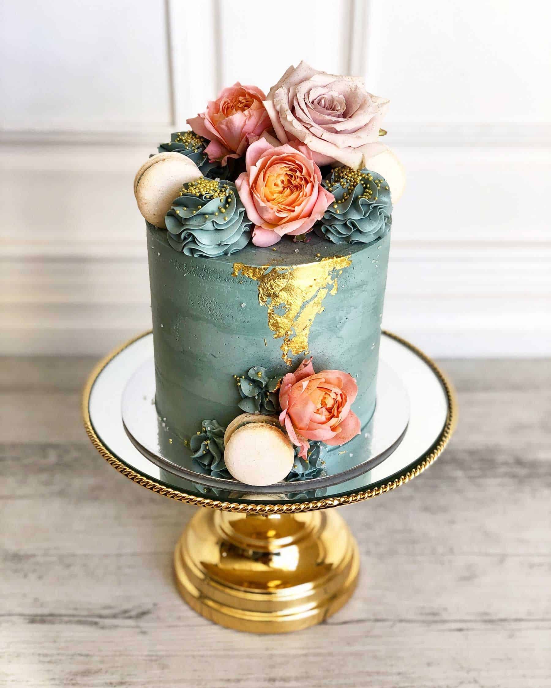 modern and creative wedding cakes in Perth WA - Posh Little Cakes