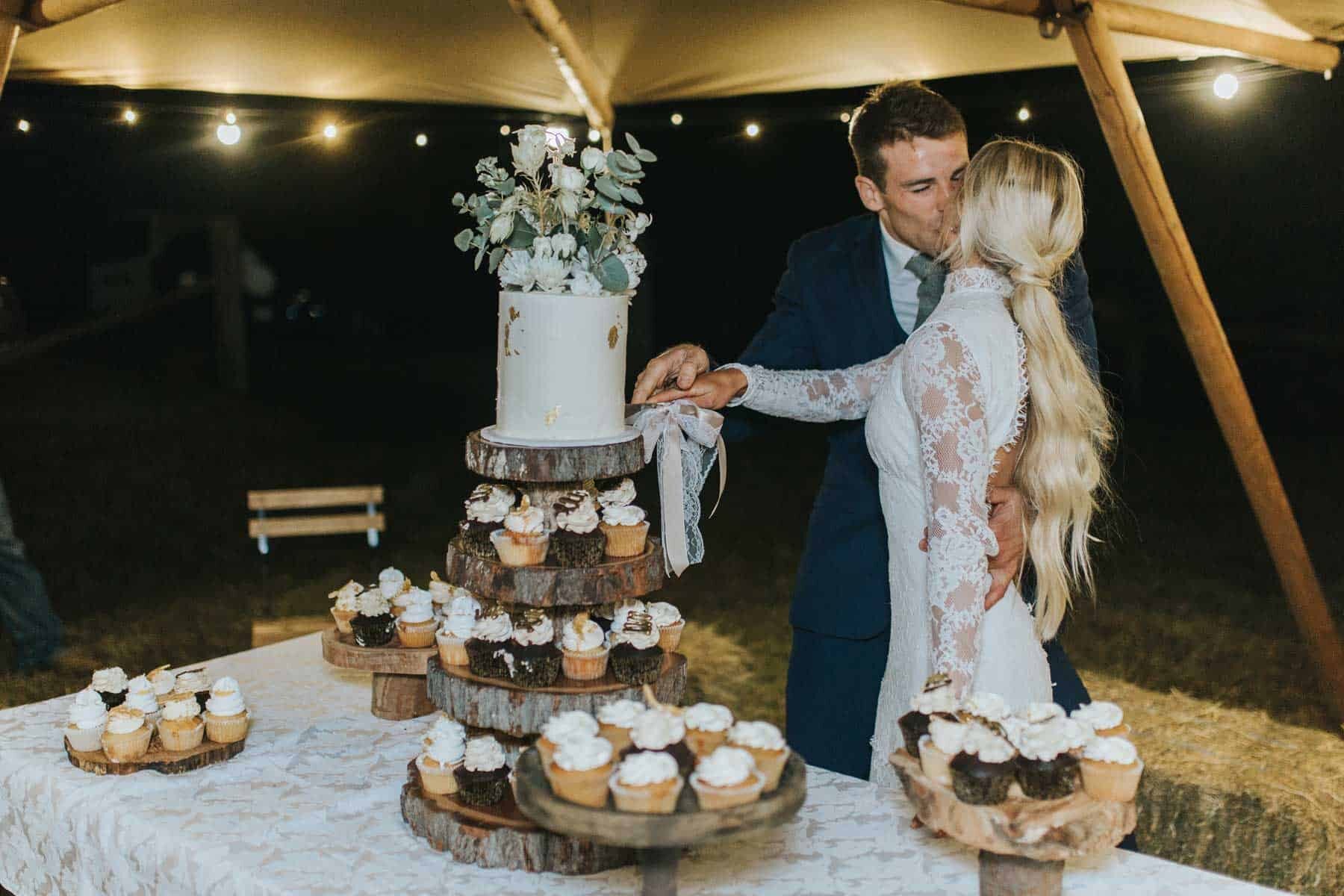 cupcake tower wedding cake