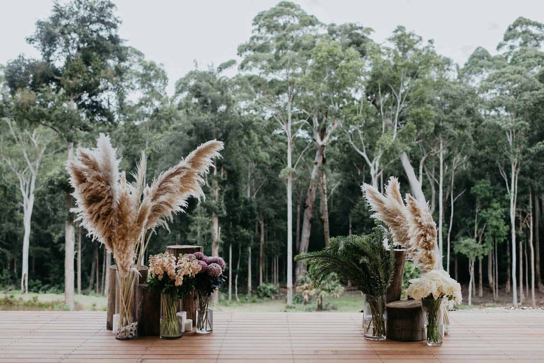 stylish and modern DIY backyard wedding on the South Coast NSW