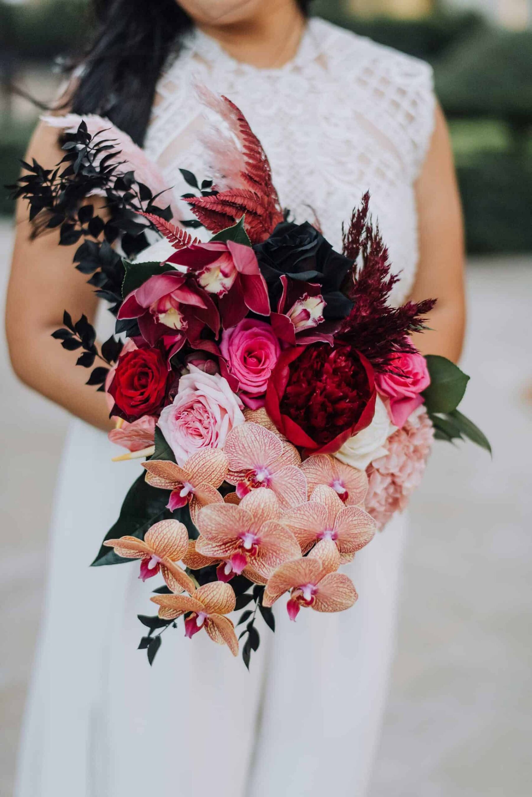 modern pink bridal bouquet