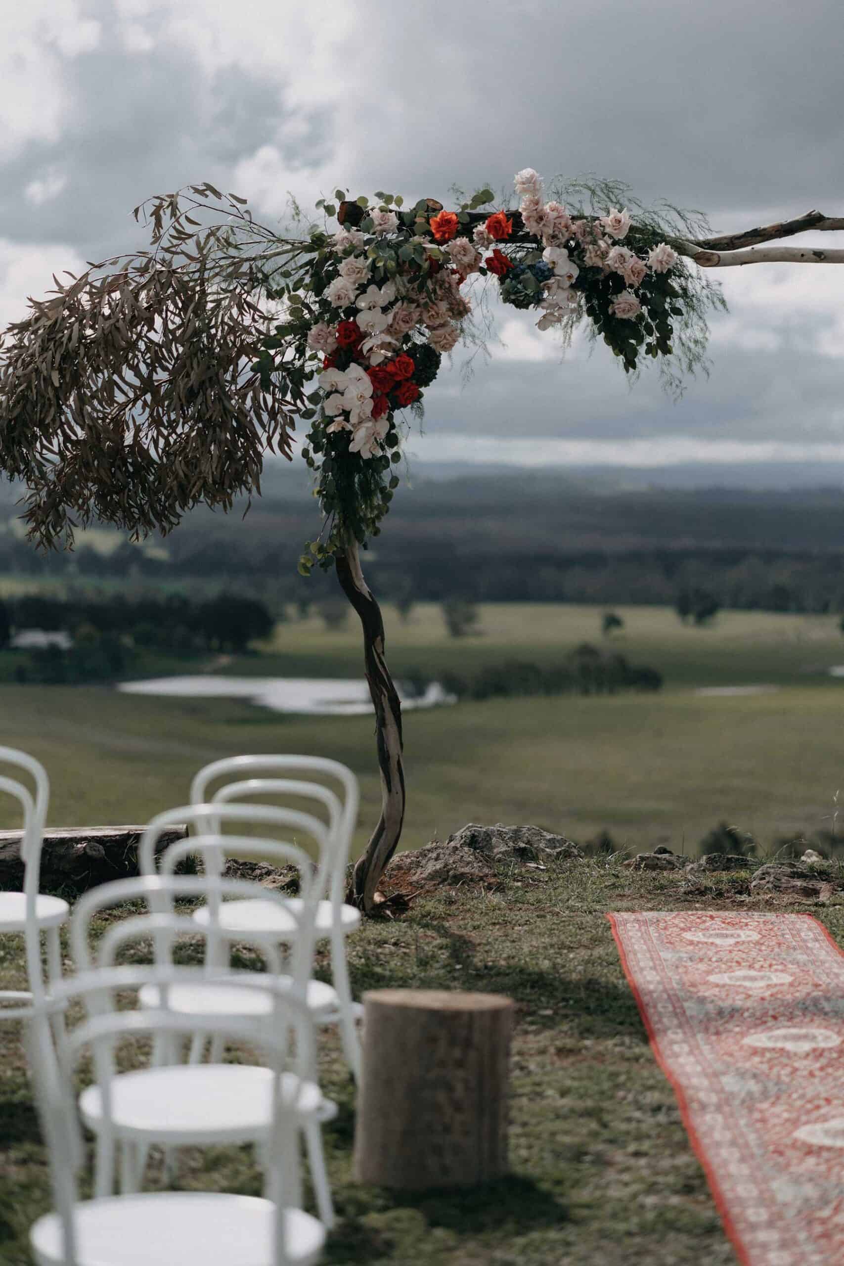 modern country wedding in the NSW Southern Highlands