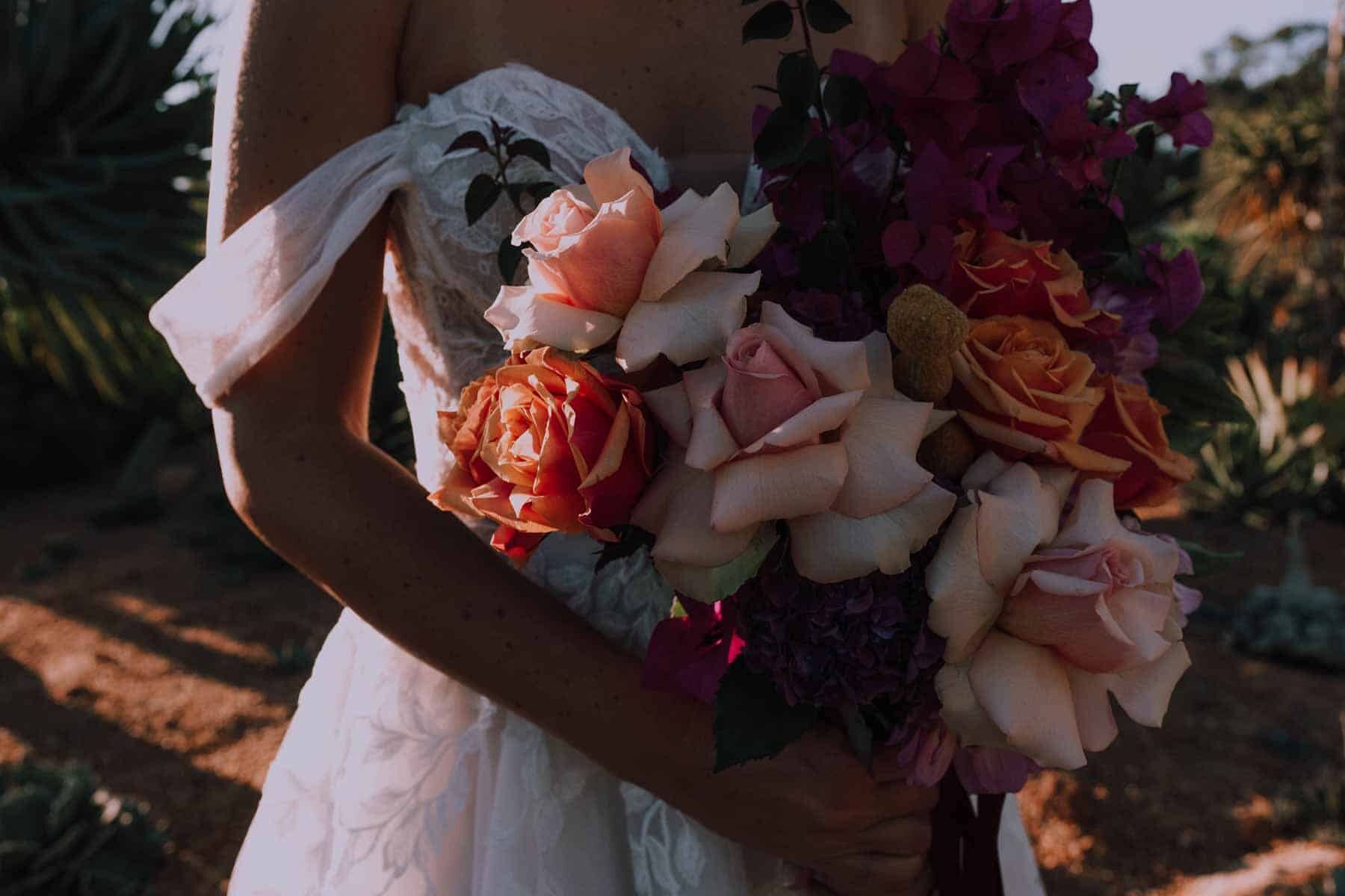 unstructured boho bridal bouquet
