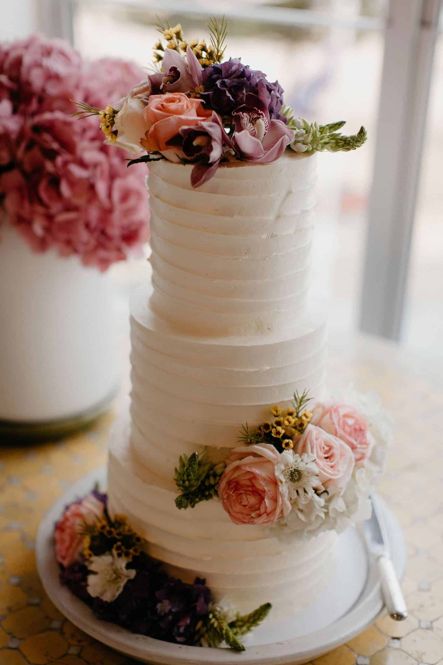 modern three tier wedding cake