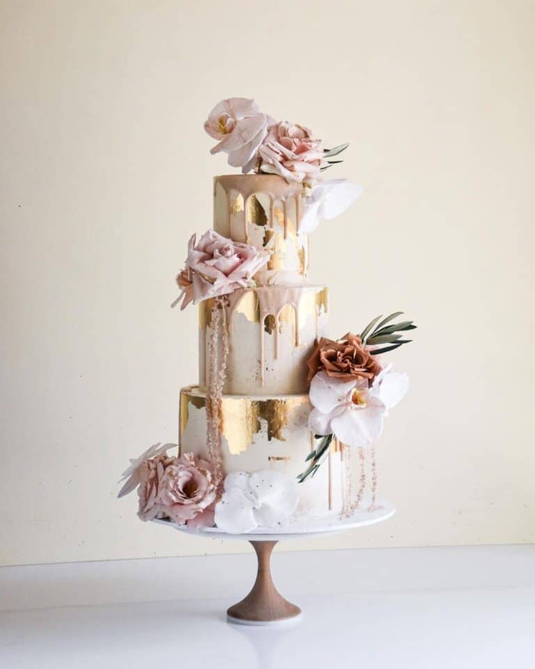 Modern Wedding Cake Designs We Re Loving Right Now Nouba Weddings