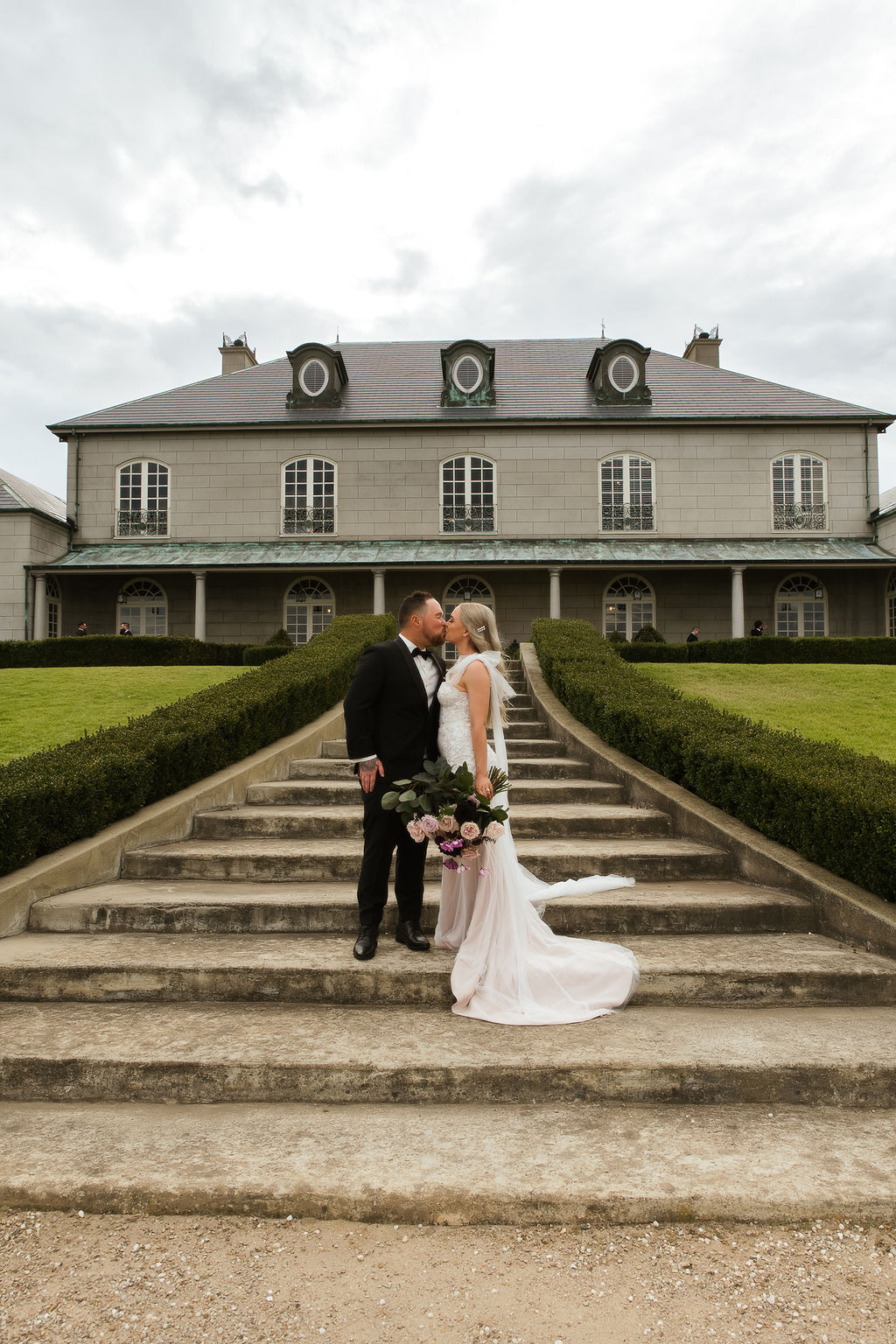 Campbell Point House Wedding