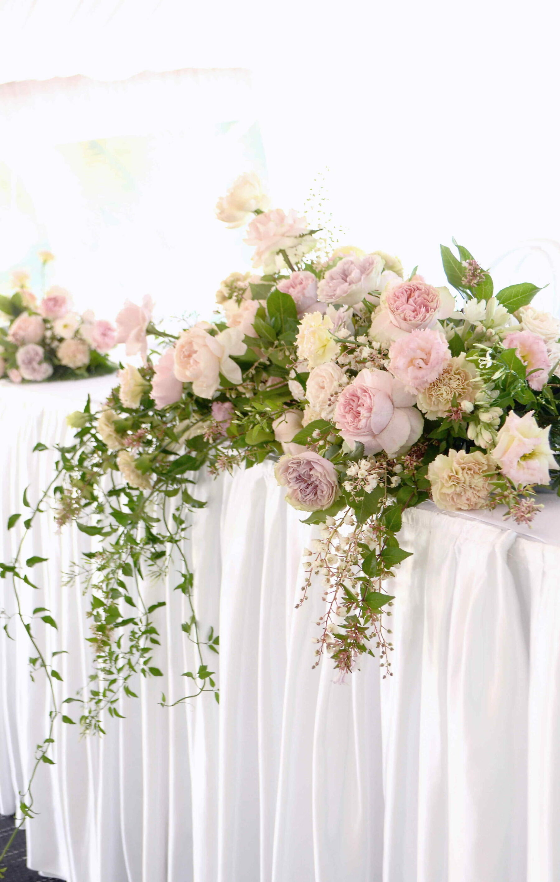 Perth Wedding Florist - Garden Bridal Table Flowers 9.jpg